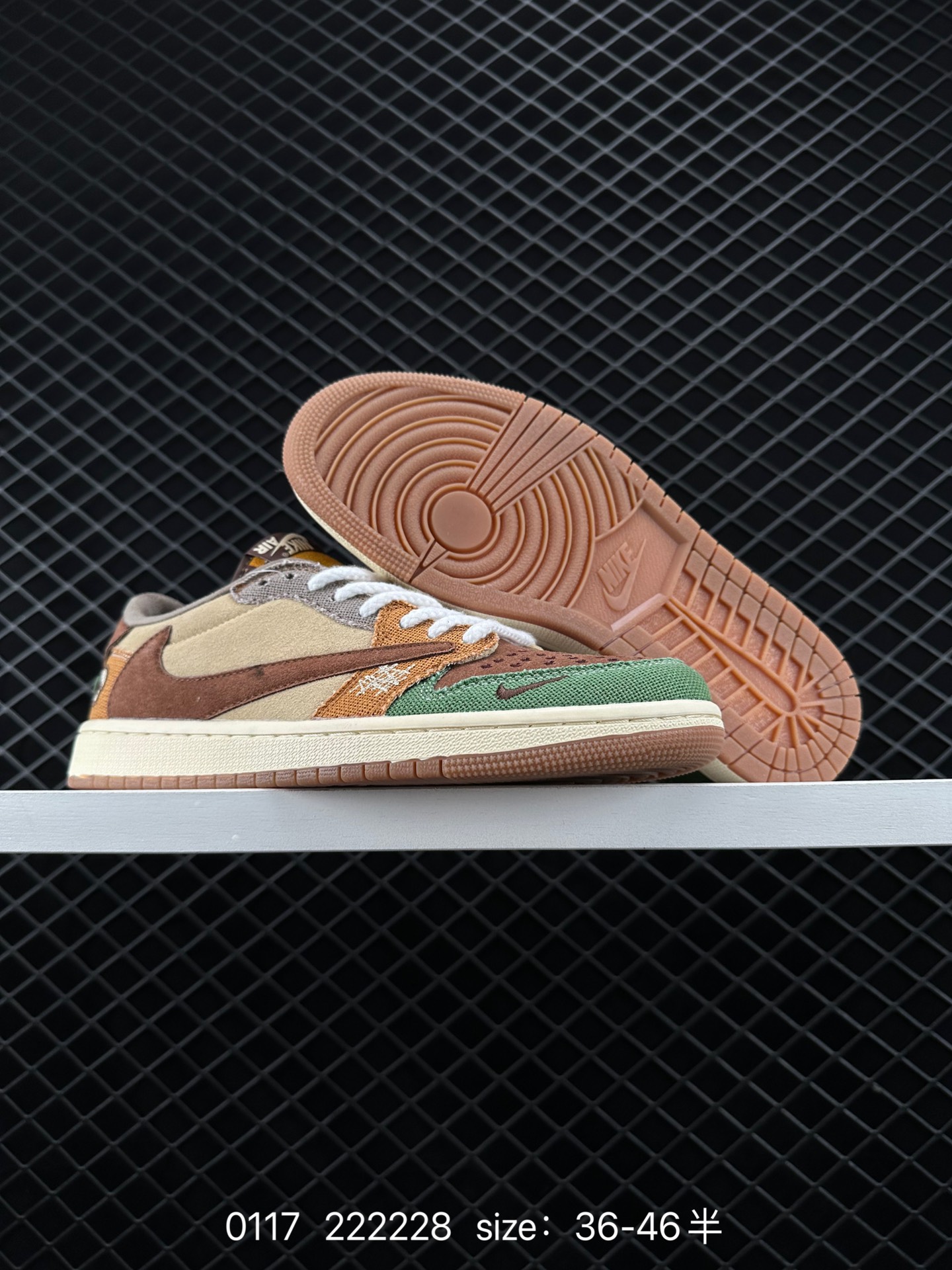 Air Jordan 1 Retro Low0G 